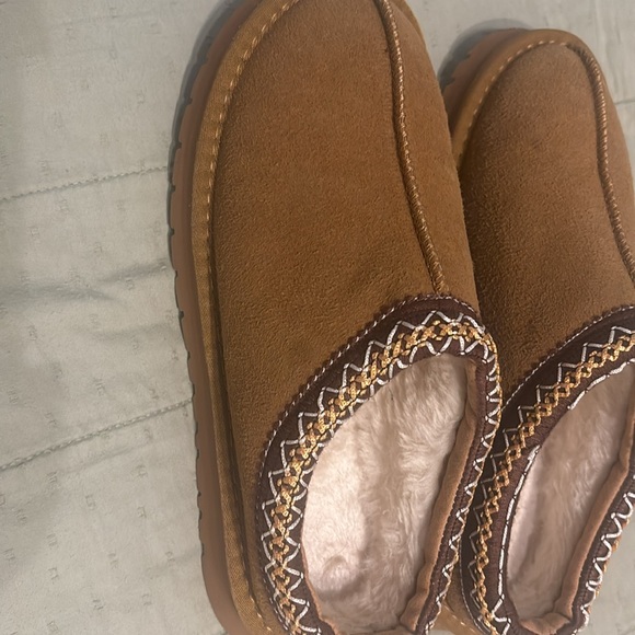 ugg boots - Picture 3 of 5